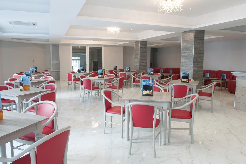 Euroclub Hotel Σεντ Πόλς Μπέι Εξωτερικό φωτογραφία